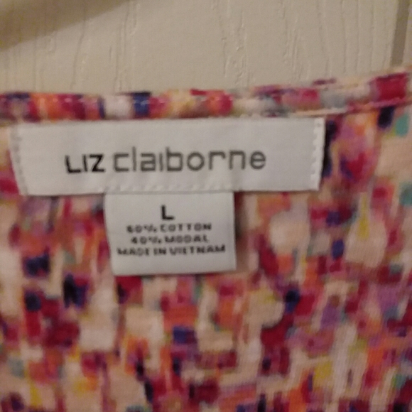 liz claiborne top. (GT-89) - Picture 2 of 5